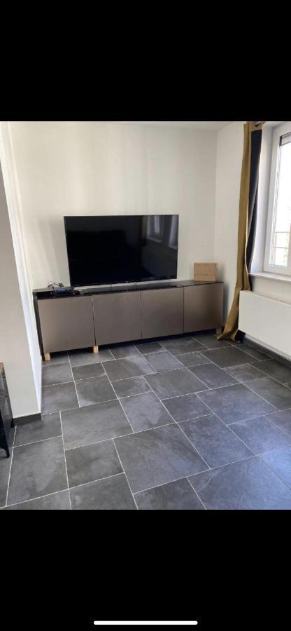 Louise Apartment Brussels Luaran gambar