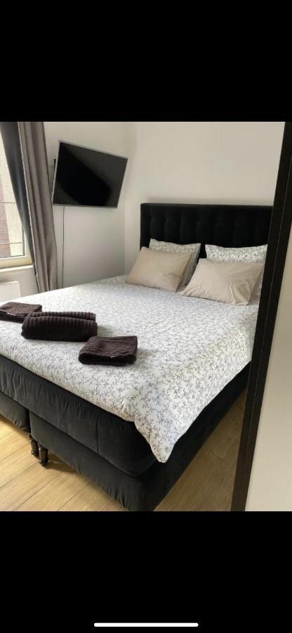 Louise Apartment Brussels Luaran gambar
